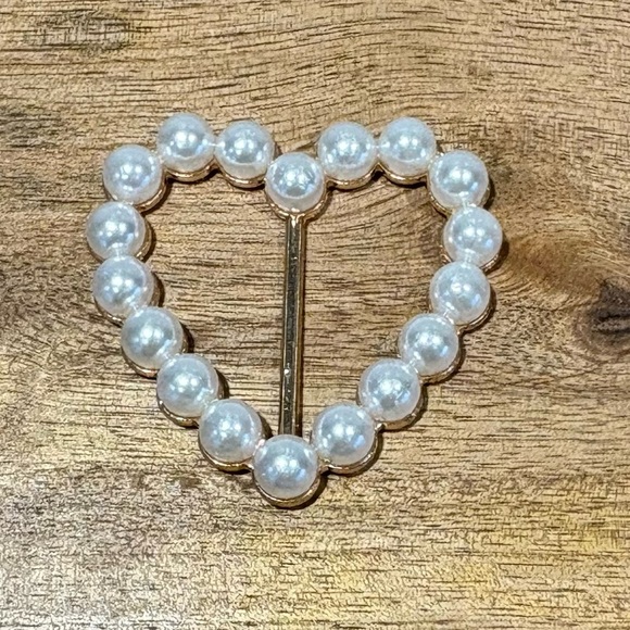 Elegant Heart Faux Pearl Scarf Ring Clip | Gold Tone Scarf Slide Buckle - Picture 7 of 10
